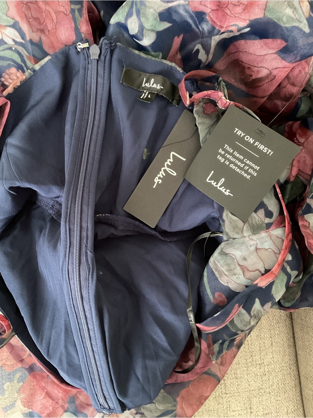 Lulu's NWT Navy Floral Midi Dress-large - Picture 10 of 14